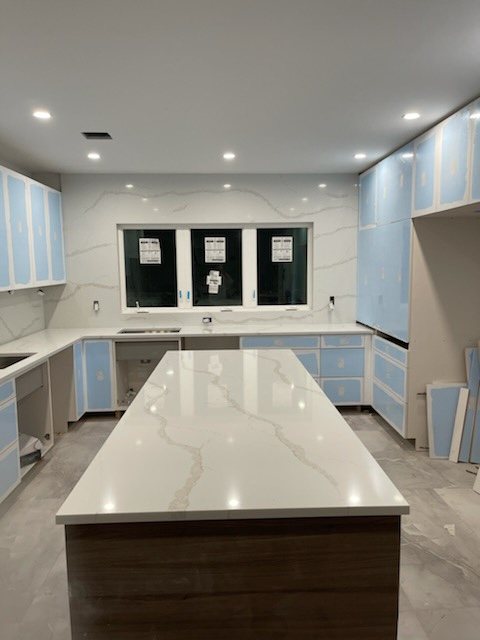 Quartz Full Kitchen by BlueStone Creations
